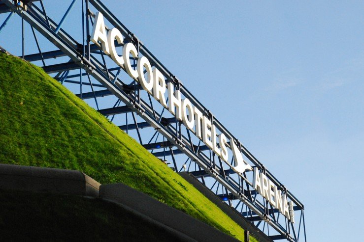 Accor Arena - Enseigne