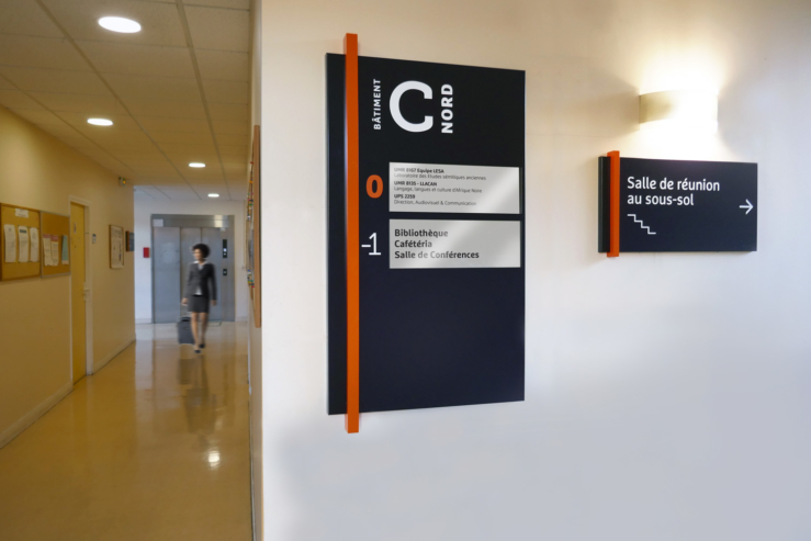 CNRS Île-de-France - Signalétique intérieure
